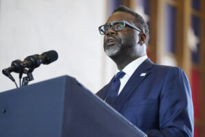 chicago-skips-crime-and-school-issues-to-kick-police-out-of-schools-–-washington-examiner