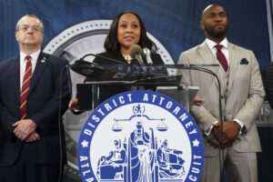 cell-phone-data-doesn’t-prove-willis-and-wade-lied-about-relationship:-fulton-county-da