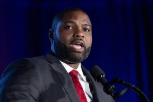 byron-donalds-defends-trump’s-comments-about-black-voters-–-washington-examiner