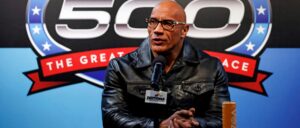fact-check:-no,-this-video-does-not-show-dwayne-johnson-getting-booed-for-supporting-biden