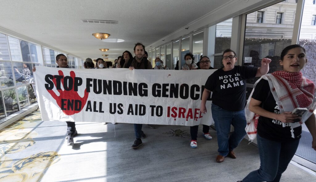 white-house-refuses-to-comment-on-biden-dodging-ceasefire-protesters-report-–-washington-examiner