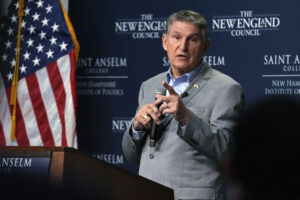 joe-manchin-confronted-by-climate-protester-at-harvard:-‘you-sick-f***’-–-washington-examiner