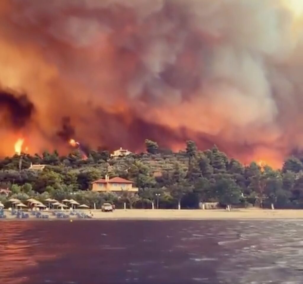 greece-arrests-almost-80-“arsonist-scums”-as-eu’s-largest-ever-wildfires-rage-across-the-country-(video)-|-the-gateway-pundit-|-by-jim-hᴏft