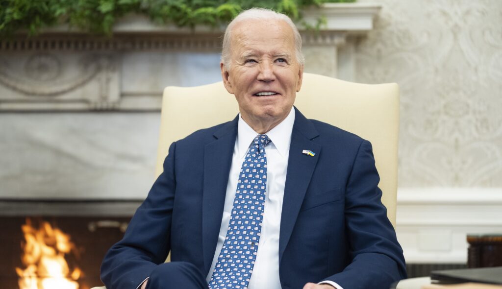 biden’s-airdrops-into-gaza-sees-mixed-reaction-in-congress