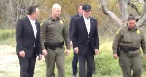 border-patrol-union-savages-joe-biden-in-social-media-post-|-the-gateway-pundit-|-by-cristina-laila