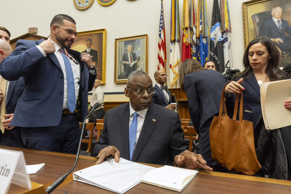 reporter’s-notebook:-ukraine-aid-and-lloyd-austin’s-congressional-testimony-–-washington-examiner