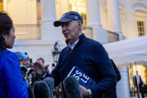 snl-pokes-fun-at-democrats-calling-biden-a-mentally-fit-leader-–-washington-examiner