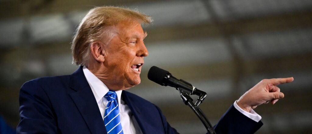 donald-trump-endorses-gop-gubernatorial-candidate,-says-he’s-‘martin-luther-king-on-steroids’