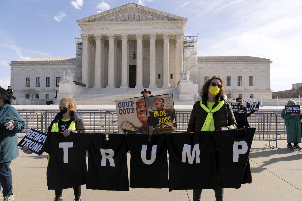 supreme-court-keeps-trump-on-2024-presidential-ballots-–-washington-examiner