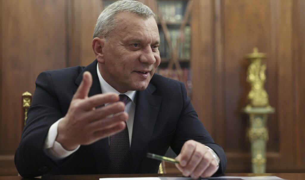 russia-and-china-want-a-nuclear-power-plant-on-the-moon-by-2035