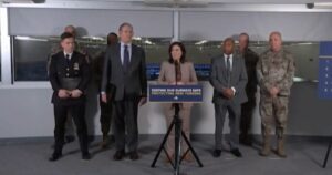 military-state:-gov.-hochul-to-deploy-national-guard-to-combat-new-york-city-subway-crime