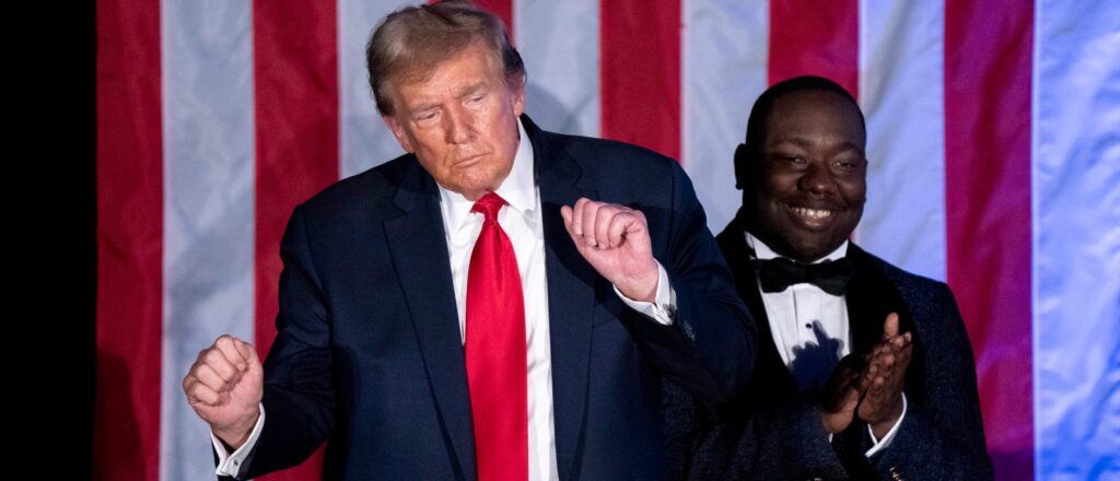 trump-ramps-up-black-male-voter-outreach-in-crucial-swing-states-amid-biden’s-declining-support:-report