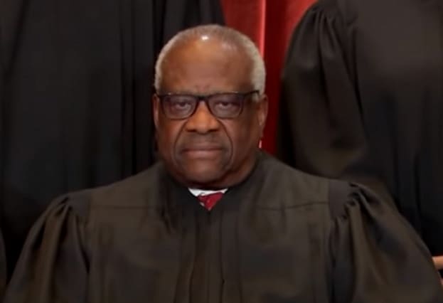 over-100-former-clerks-come-to-defense-of-justice-clarence-thomas-following-relentless-attacks-by-democrats-|-the-gateway-pundit-|-by-mike-lachance