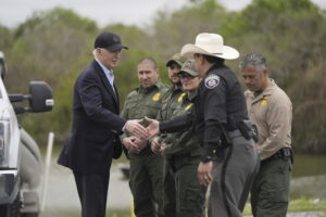 judge-denies-republican-challenge-to-biden-policy-sponsoring-thousands-of-immigrants