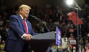 watch-live:-donald-trump-rallies-voters-in-rome,-georgia
