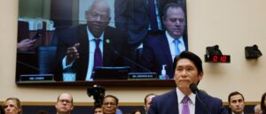 dem-rep-baselessly-accuses-robert-hur-of-doing-‘everything-you-can-do’-to-reelect-trump