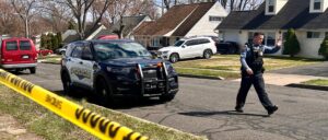 suspect-flees-after-3-killed-in-major-city-suburb