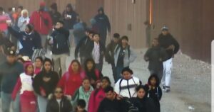 melugin:-mass-illegal-crossing-from-numerous-countries-in-tucson-sector-of-border-(video)