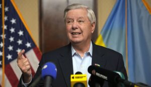 lindsey-graham-makes-surprise-visit-to-ukraine-after-voting-against-aid-bill-–-washington-examiner