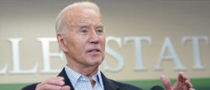 fact-check:-does-this-video-show-biden-plagiarizing-hillary-clinton?