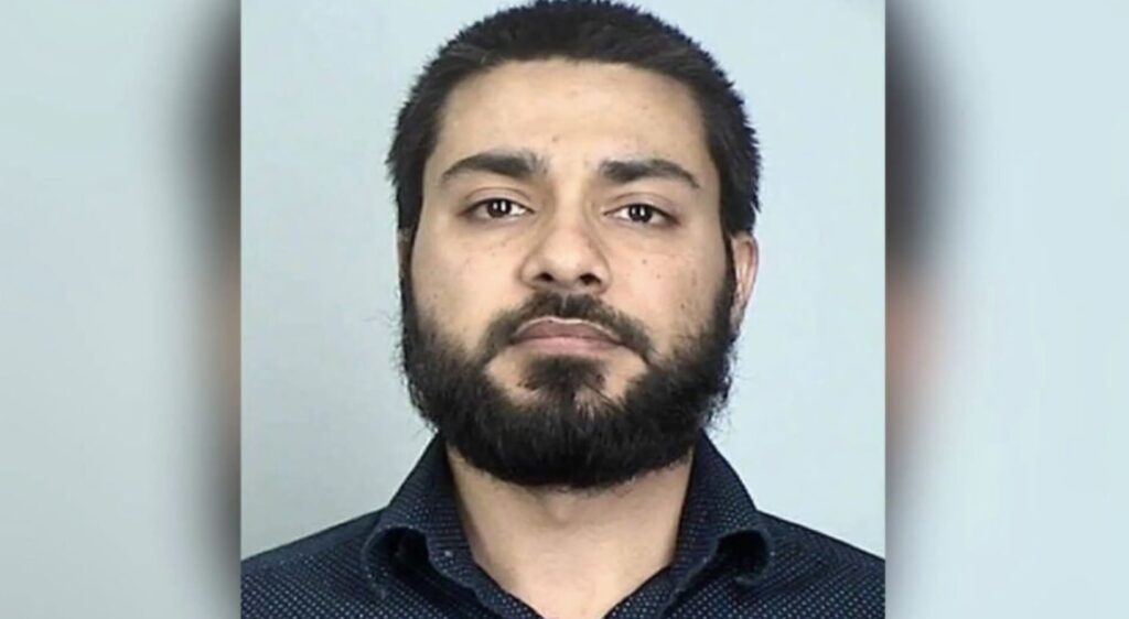 pakistani-immigrant-and-former-mayo-clinic-research-coordinator-sentenced-to-18-years-for-planning-us.-terror-attacks-|-the-gateway-pundit-|-by-jim-hᴏft