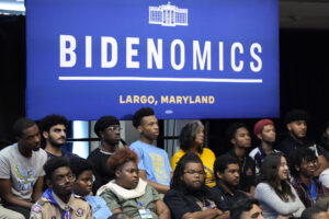 bidenomics-has-‘hurt’-more-voters,-and-trump-‘helped’-them-–-washington-examiner