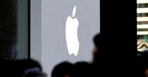 the-us-sues-apple-in-an-iphone-antitrust-blockbuster