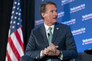 youngkin-casts-doubt-on-building-small-nuclear-reactor-in-southwest-virginia-–-washington-examiner