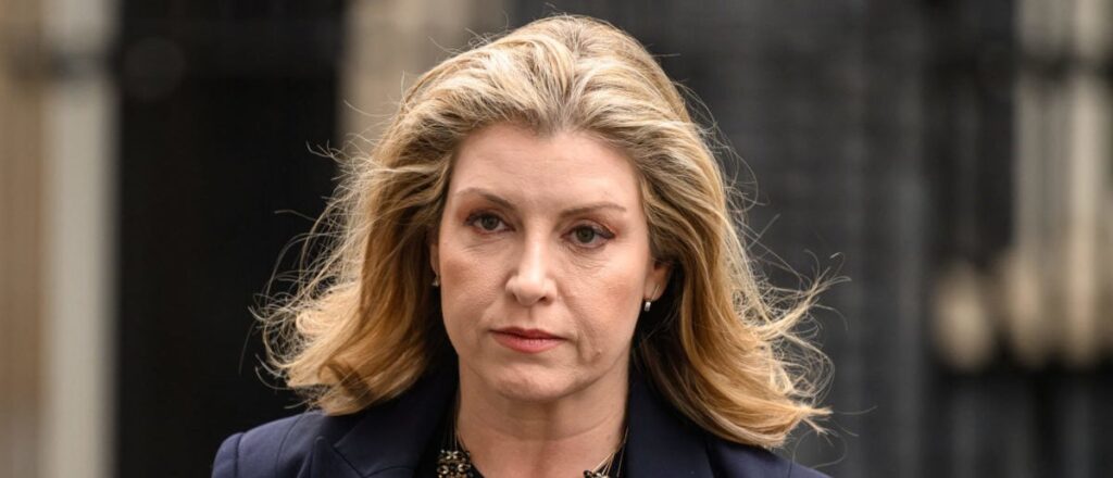 fact-check:-x-image-purporting-to-show-penny-mordaunt-holding-pro-wef-sign-is-digitally-altered