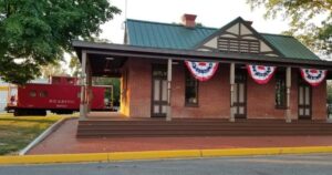 small-town-residents-blindsided-after-entire-police-force-gets-suspended:-‘it-doesn’t-add-up’