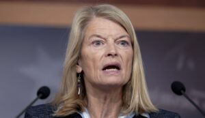 lisa-murkowski-leaves-open-possibility-of-leaving-republican-party-–-washington-examiner