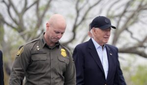border-patrol-chief-says-high-number-of-known-gotaways-keeps-him-‘up-at-night’-–-washington-examiner