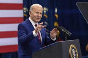 biden-pokes-fun-at-trump’s-‘orange-hair’-during-closed-door-fundraiser-–-washington-examiner