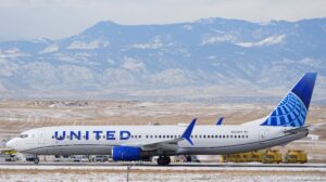 seven-hospitalized-after-boeing-plane-experiences-heavy-turbulence-–-washington-examiner
