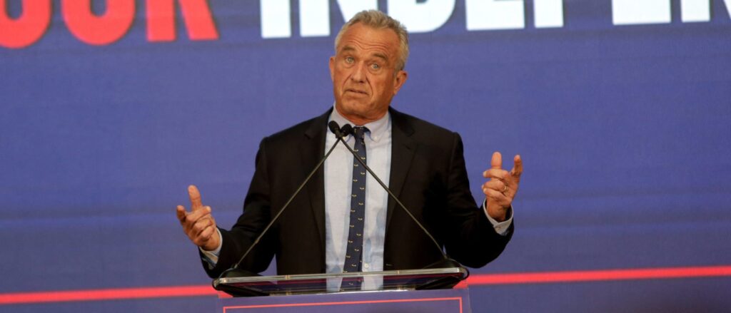 new-polling-reveals-why-dems-are-freaking-out-over-rfk-jr.’s-candidacy