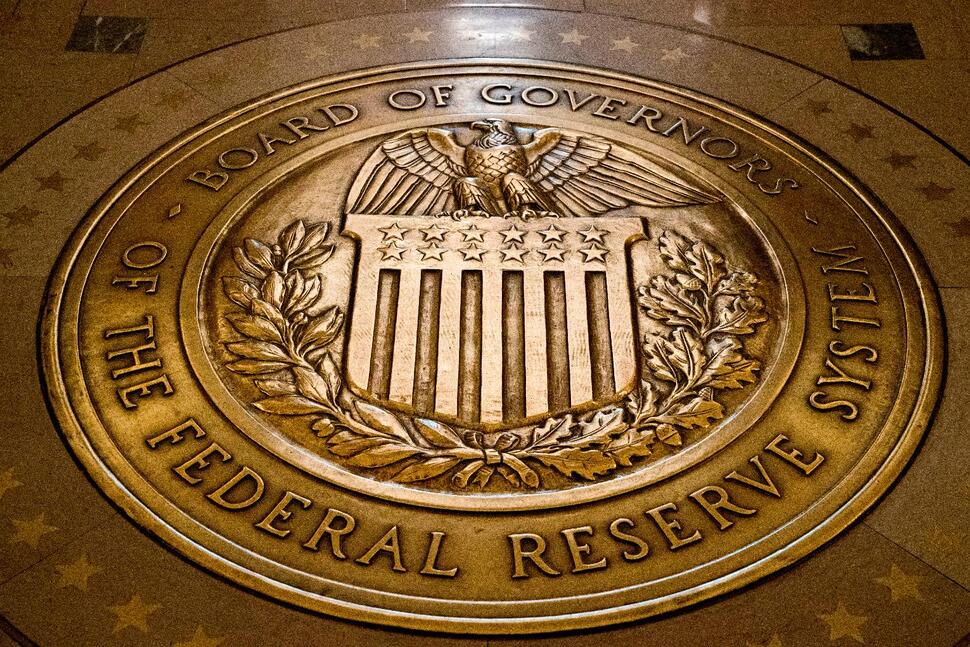 federal-reserve-official-agrees-the-central-bank-can-‘proceed-carefully’-on-interest-rates