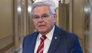 menendez’s-senate-bid-looks-dead-in-the-water-if-he-abandons-his-party:-poll-–-washington-examiner