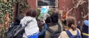 pro-palestinian-protesters-at-smith-college-hold-‘amulets-for-divestment’-event