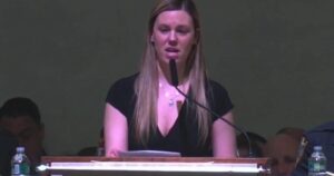 watch:-slain-nypd-detective-jonathan-diller’s-wife-demands-change-in-emotional-eulogy