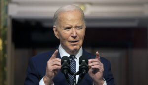 white-house-says-biden-briefed-on-bird-flu,-risk-to-humans-‘low’-–-washington-examiner