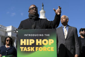 jamaal-bowman-trailing-democratic-opponent-by-17-points:-poll-–-washington-examiner