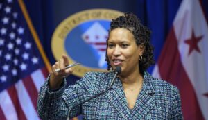 dc-opens-real-time-crime-center-as-district-tries-to-crack-down-on-crime-–-washington-examiner