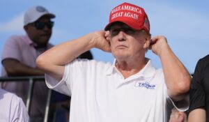 trump-says-jews-who-vote-for-biden-do-‘not-love-israel,’-vote-democrat-‘by-habit’-–-washington-examiner