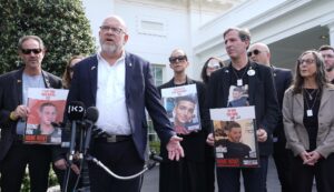 white-house-urges-hamas-to-release-hostages-as-relatives-meet-with-harris-–-washington-examiner