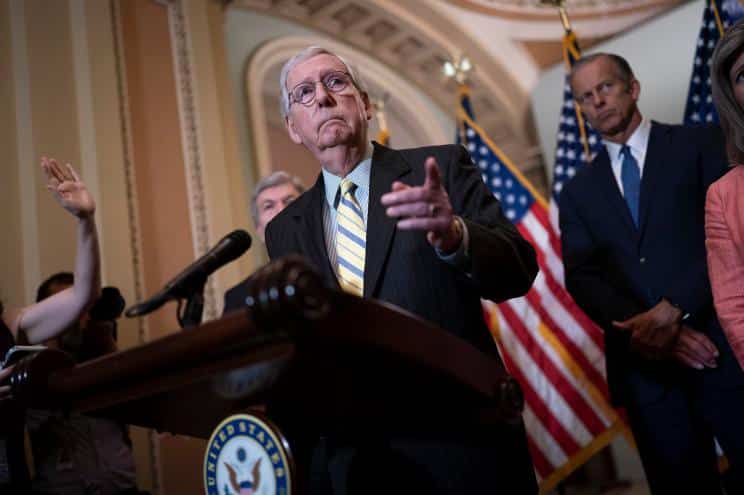 growing-majority-of-americans-think-mcconnell-‘severely’-limited-in-doing-his-job