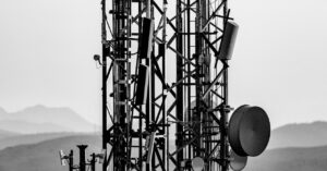 us-official-warns-a-cell-network-flaw-is-being-exploited-for-spying