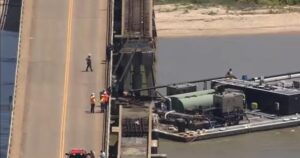 breaking:-barge-collides-with-galveston-bridge,-causing-partial-collapse-and-oil-spill-(video)