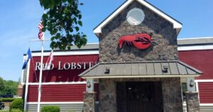 bidenomics-in-full-effect:-iconic-american-seafood-chain-red-lobster-declares-bankruptcy