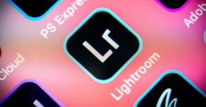 adobe-adds-an-ai-powered-eraser-to-lightroom