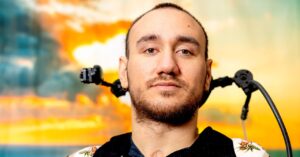 neuralink’s-first-user-is-‘constantly-multitasking’-with-his-brain-implant